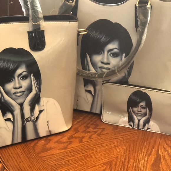 Clothing - Picture 4 of 8